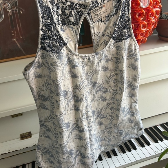 Blue Embellished Cut Out Tank Top Small - Picture 8 of 15